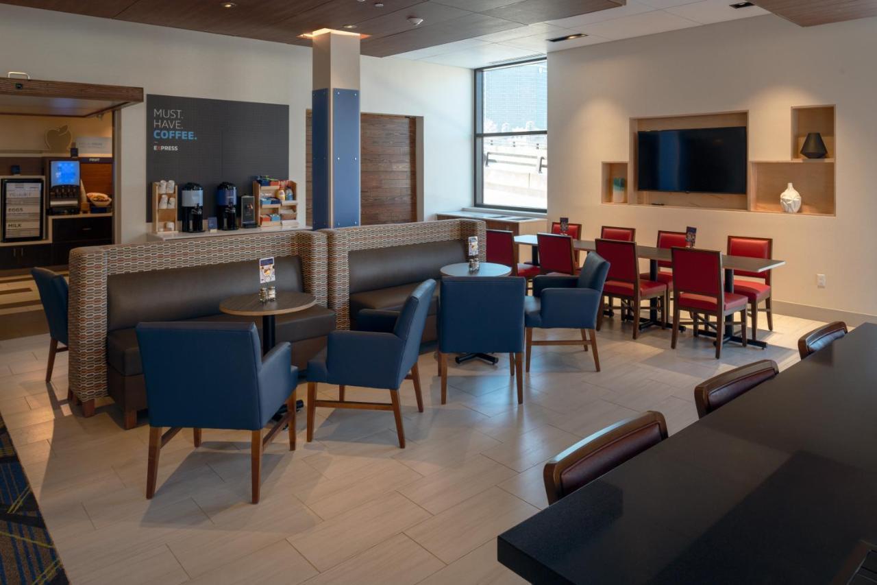 Holiday Inn Express & Suites - Tulsa Downtown - Arts District By Ihg Luaran gambar